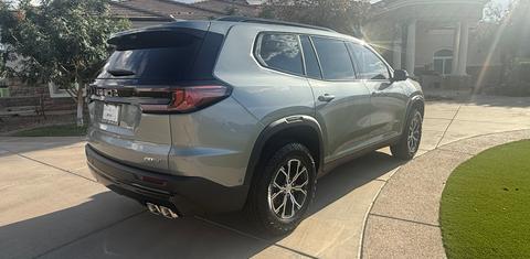 GMC Acadia 2026