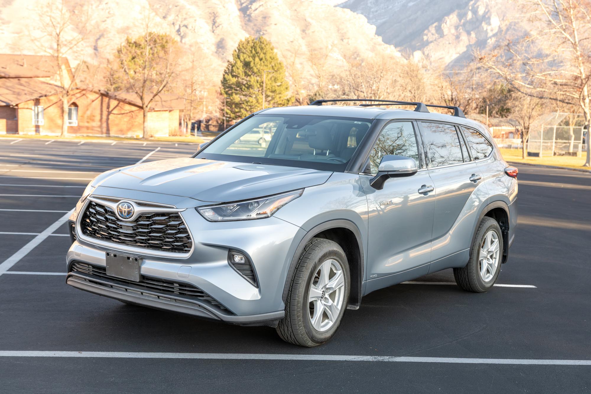 Toyota Highlander Hybrid 2021 in Provo, UT