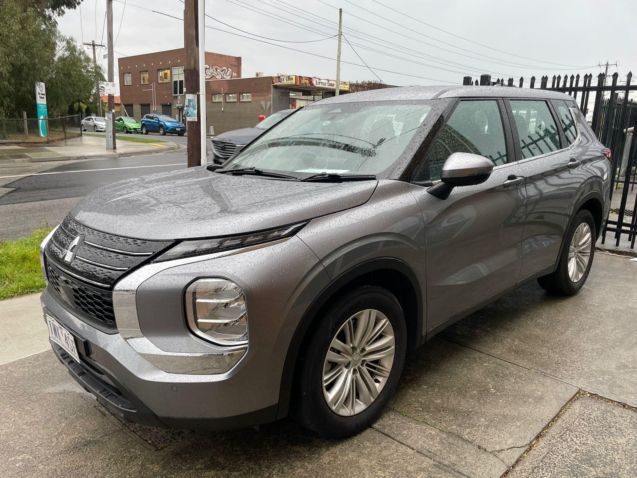 Mitsubishi OUTLANDER 2022 in 