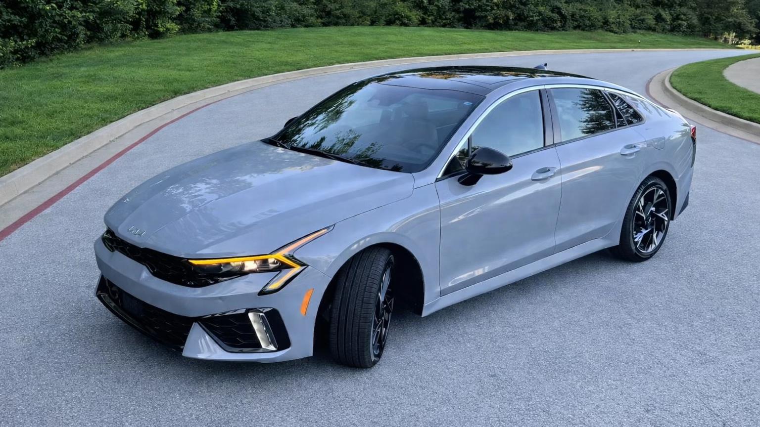 Kia K5 2025 in Battlefield, MO