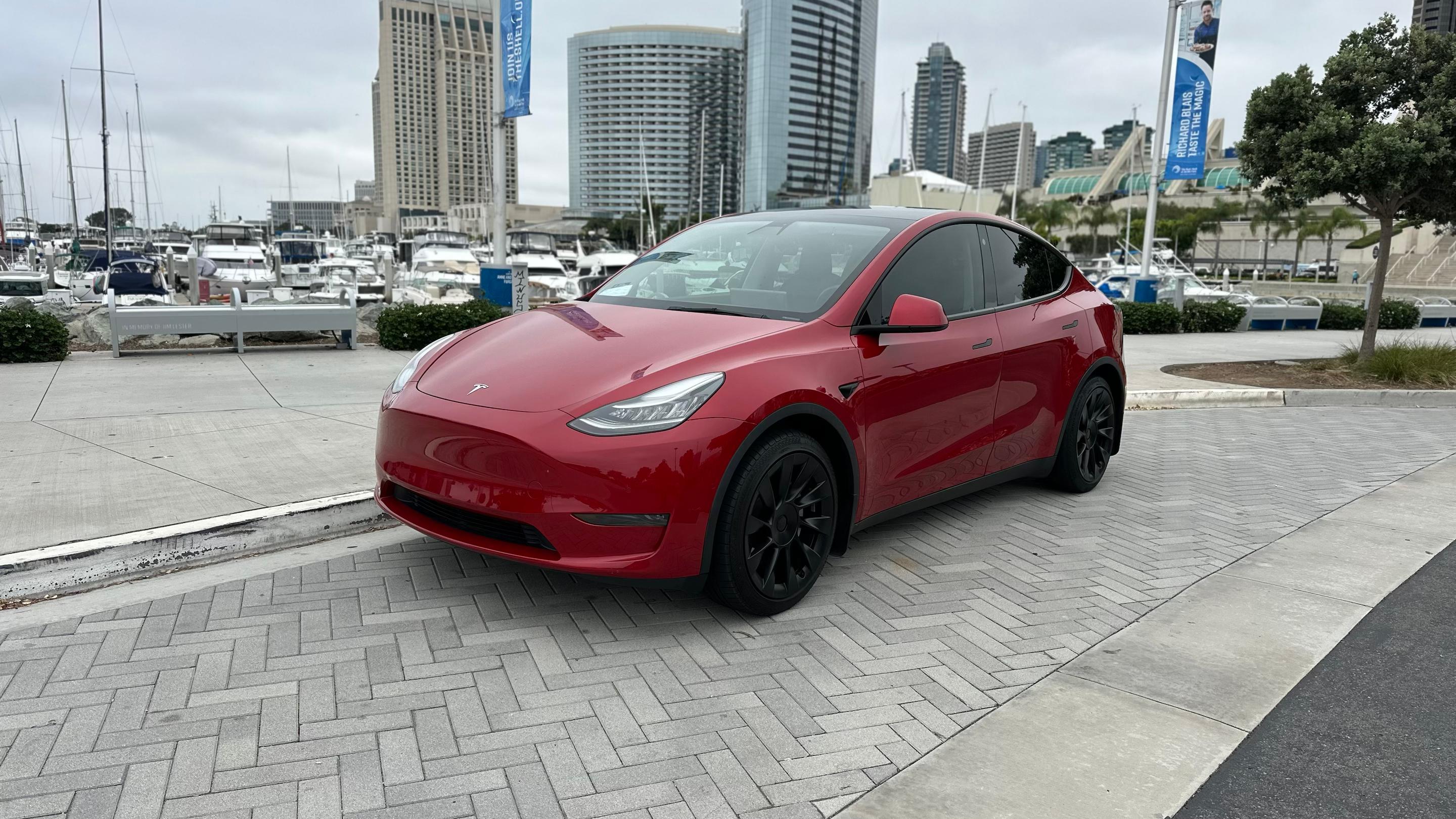 Tesla Model Y 2021 in San Diego, CA
