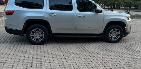 Jeep Wagoneer 2022