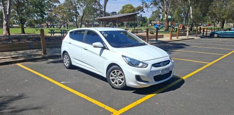 Hyundai ACCENT 2014