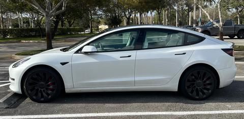 Tesla Model 3 2023