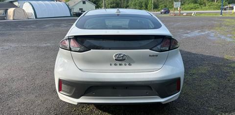 Hyundai Ioniq Hybrid 2020