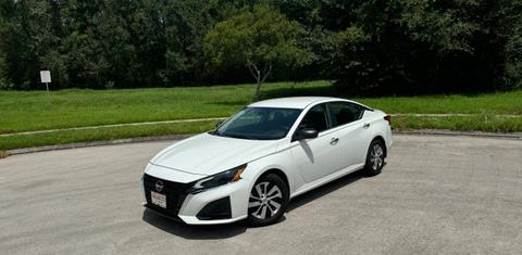 Nissan Altima 2024