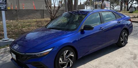 Hyundai Elantra 2025