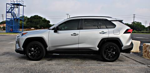 Toyota RAV4 2021