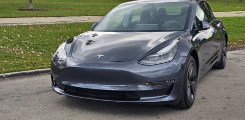 Tesla Model 3 2021
