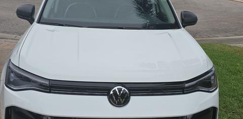 Volkswagen Taos 2025
