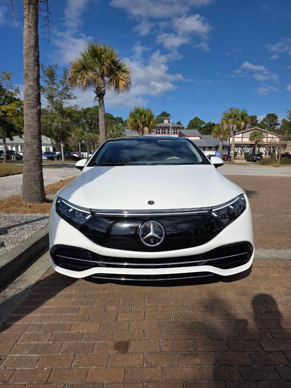 Mercedes-Benz EQS 2023 in 