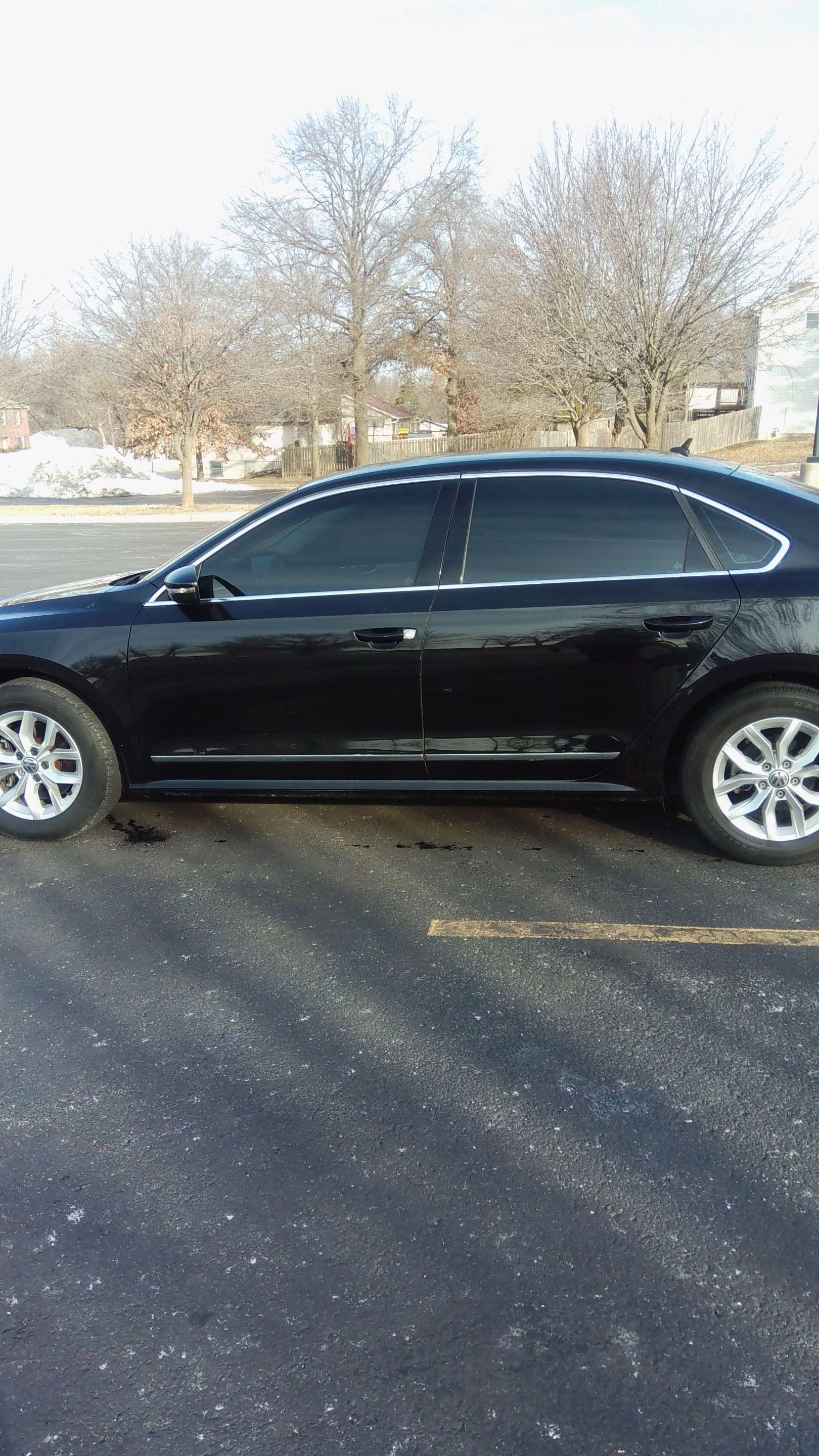 Volkswagen Passat 2017 in Columbia, MO