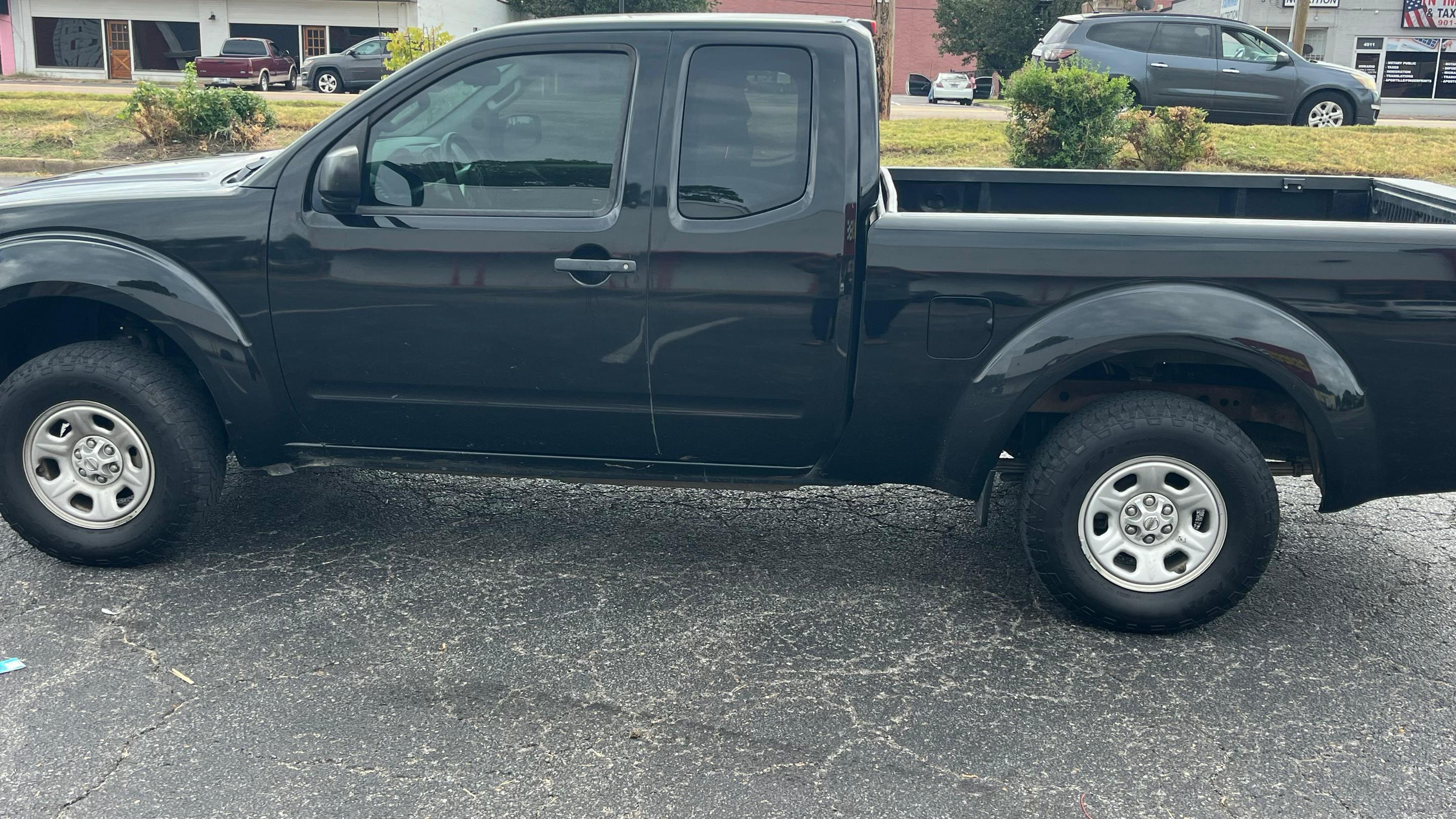 Nissan Frontier 2014 in Memphis, TN
