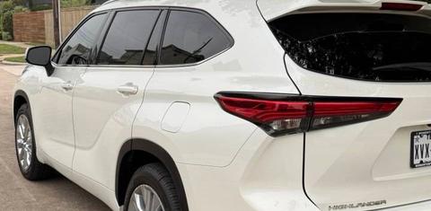 Toyota Highlander 2021
