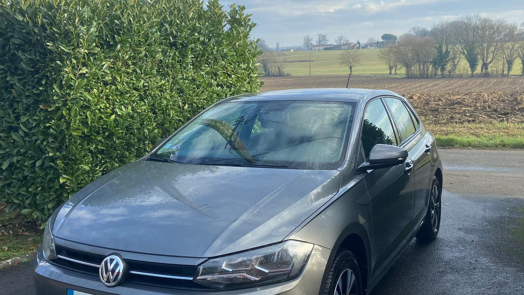 Volkswagen POLO 2017 à Bâgé-Dommartin