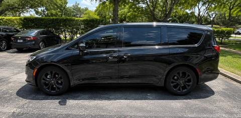 Chrysler Pacifica 2018