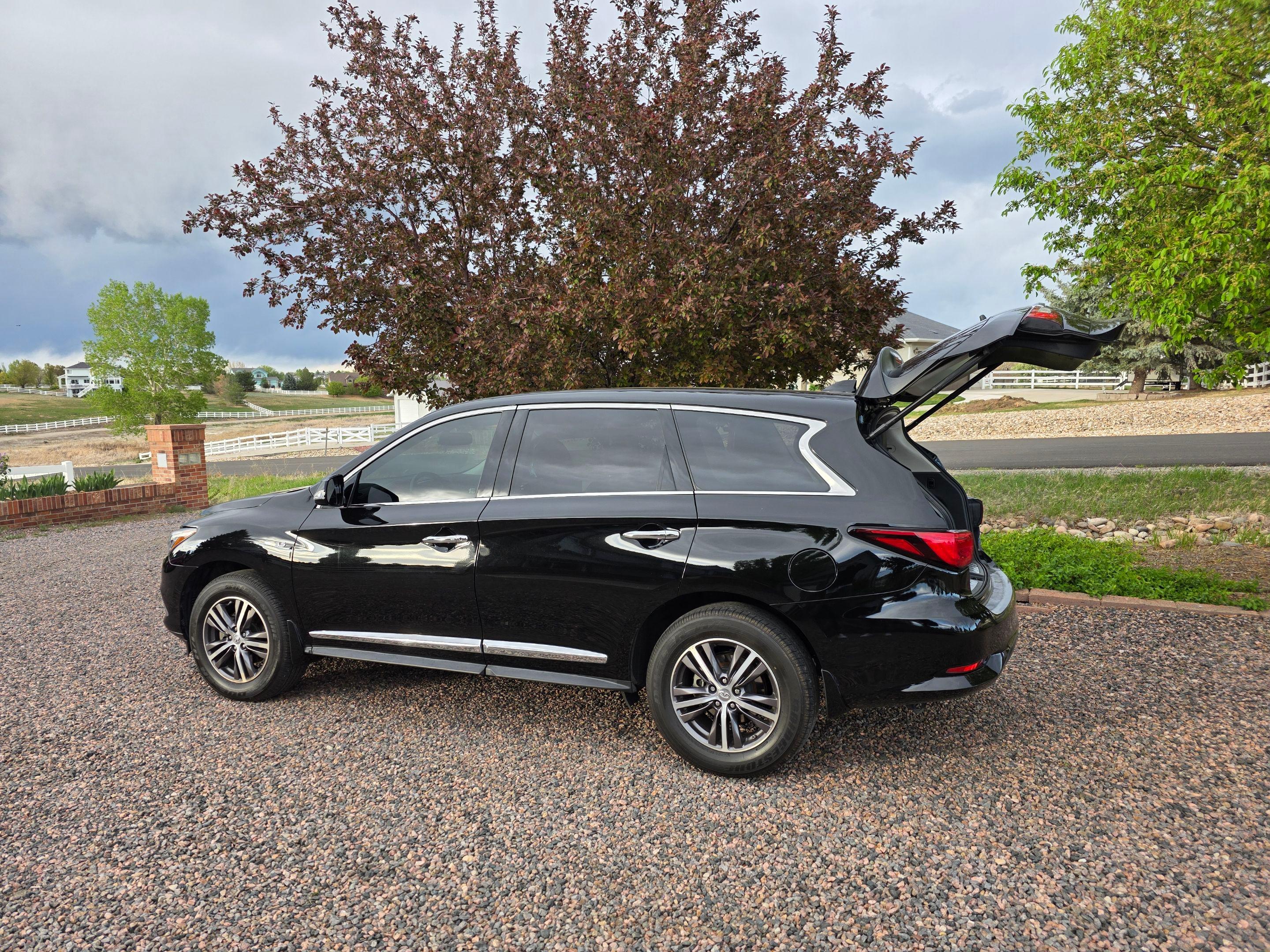 INFINITI QX60 2017 in 