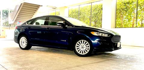 Ford Fusion Hybrid 2014