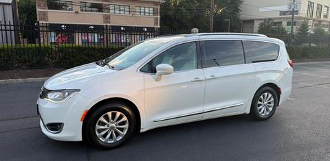 Chrysler Pacifica 2018