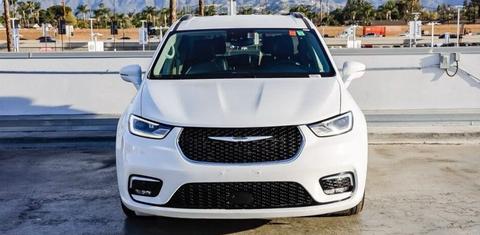 Chrysler Pacifica 2022