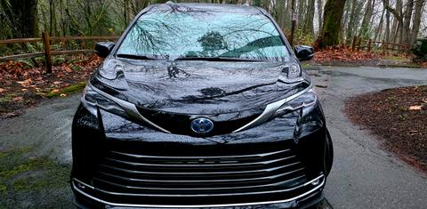 Toyota Sienna 2025