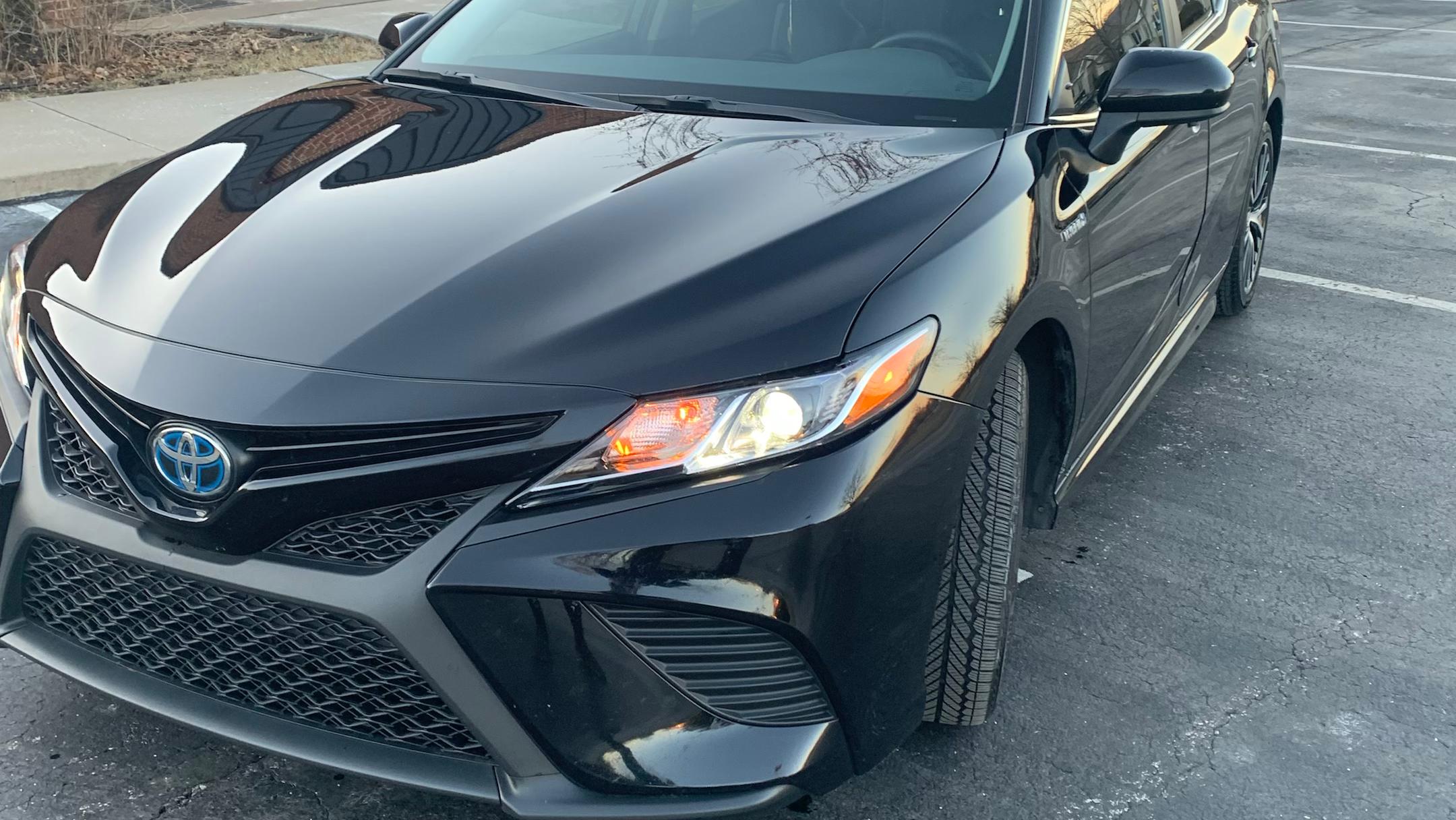 Toyota Camry Hybrid 2020 in Cedar Rapids, IA