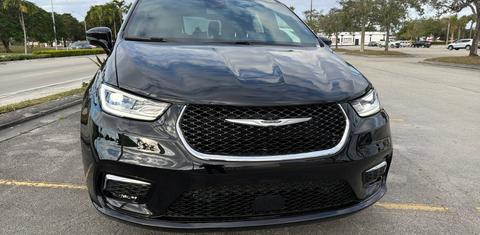 Chrysler Pacifica 2026