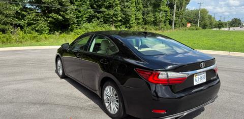 Lexus ES 2016