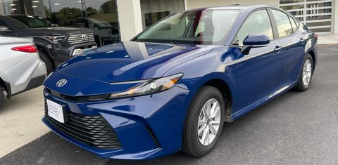 Toyota Camry Hybrid 2025
