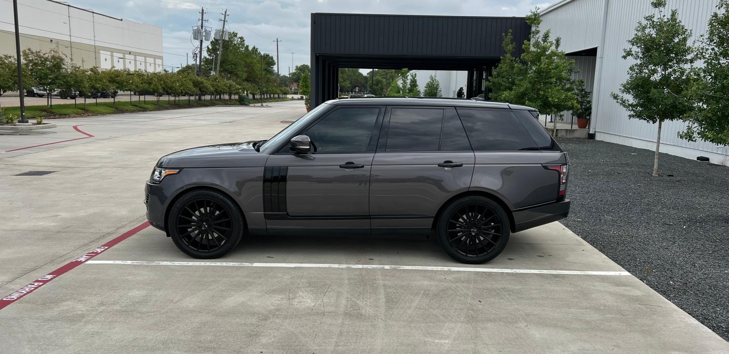 Land Rover Range Rover 2016 rental in Houston, TX by JV investments LLC