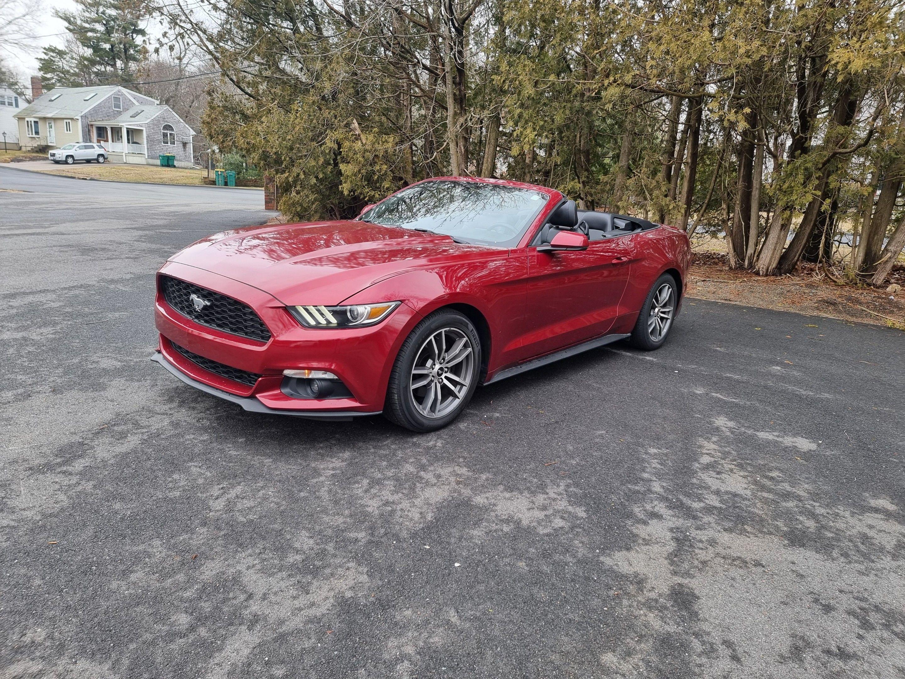Ford Mustang 2016 in Quincy, MA