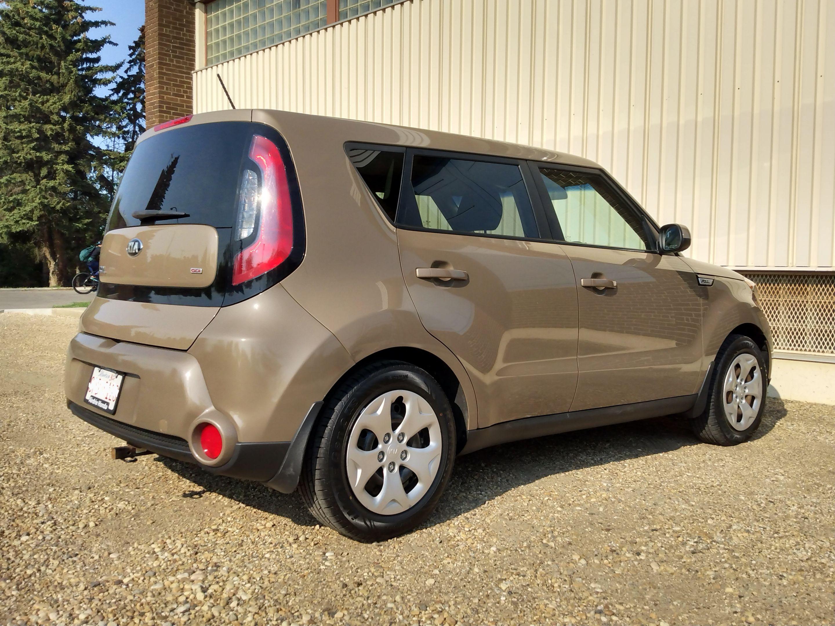 Kia Soul 2016 in Edmonton, AB