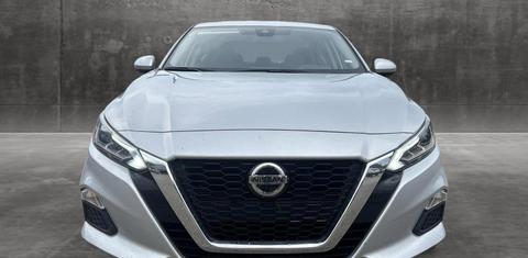 Nissan Altima 2020