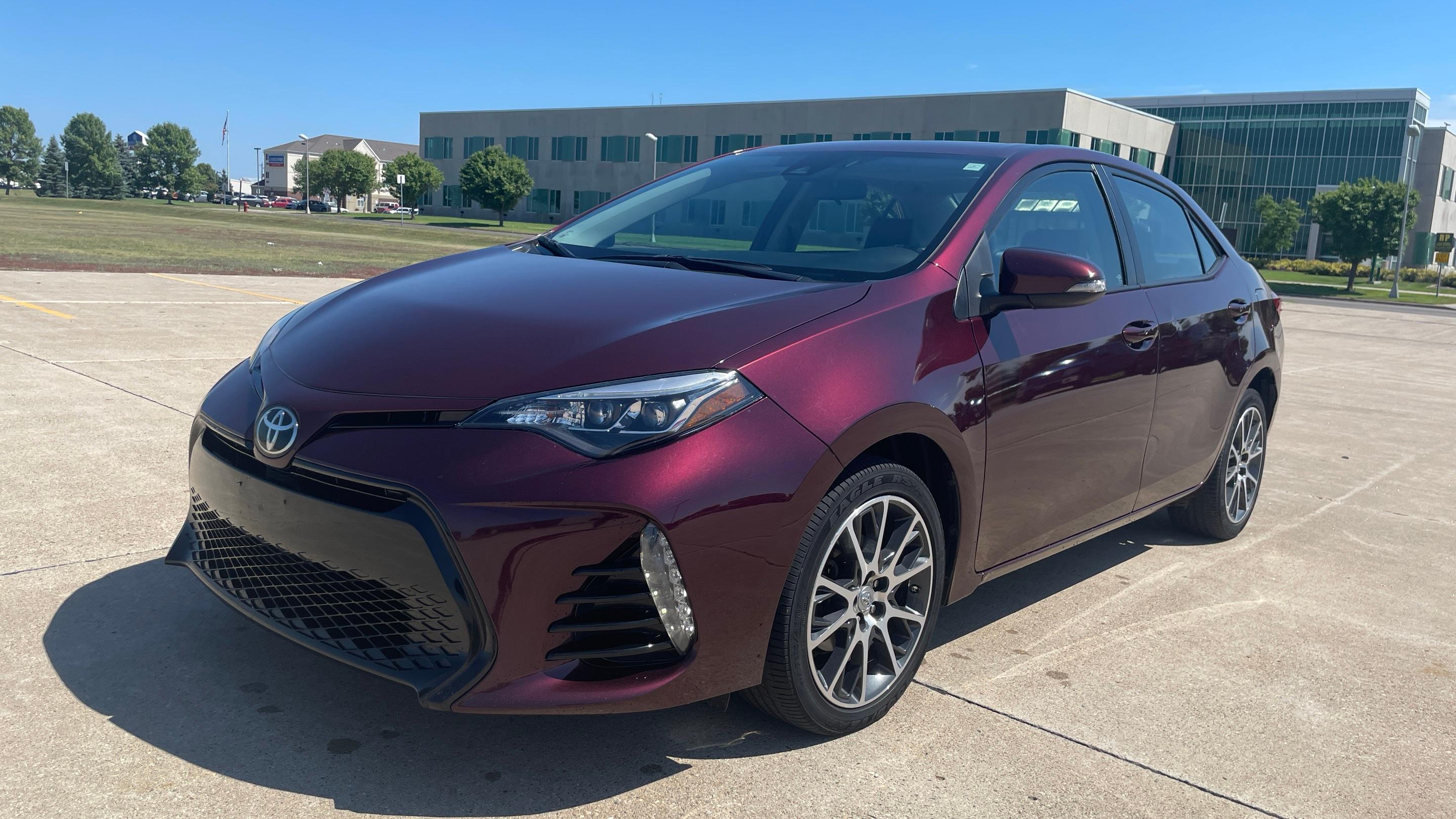 Toyota Corolla 2017 in Fargo, ND