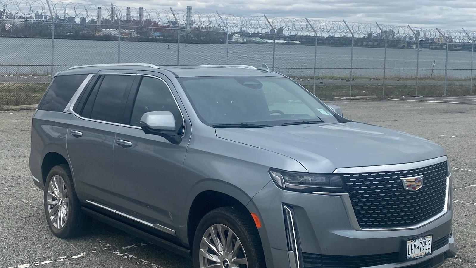 Cadillac Escalade 2023 in 