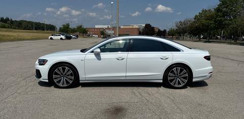Audi A8 2022