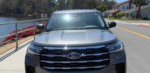 Ford Explorer 2025