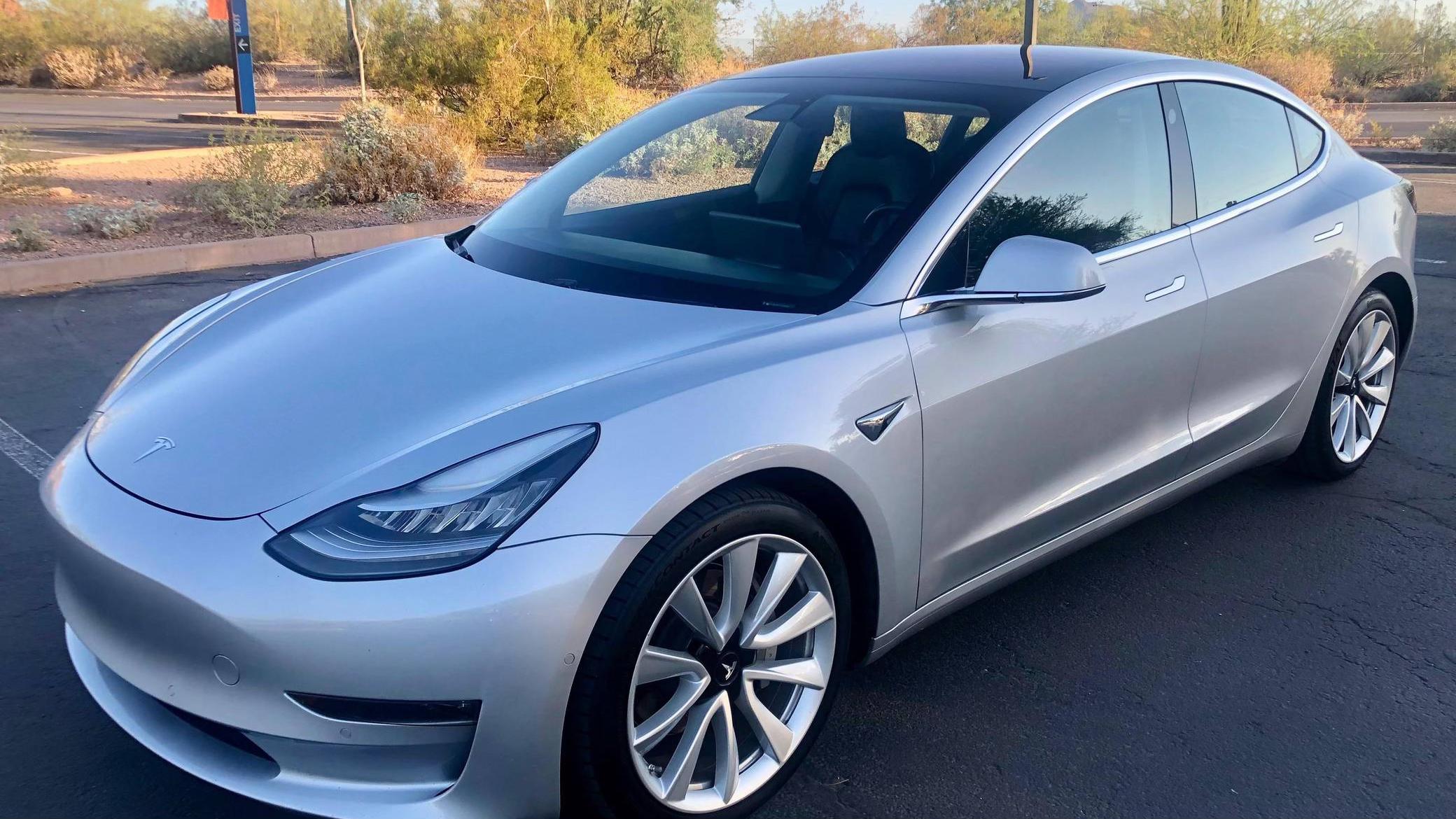 Tesla Model 3 2018 in Memphis, TN