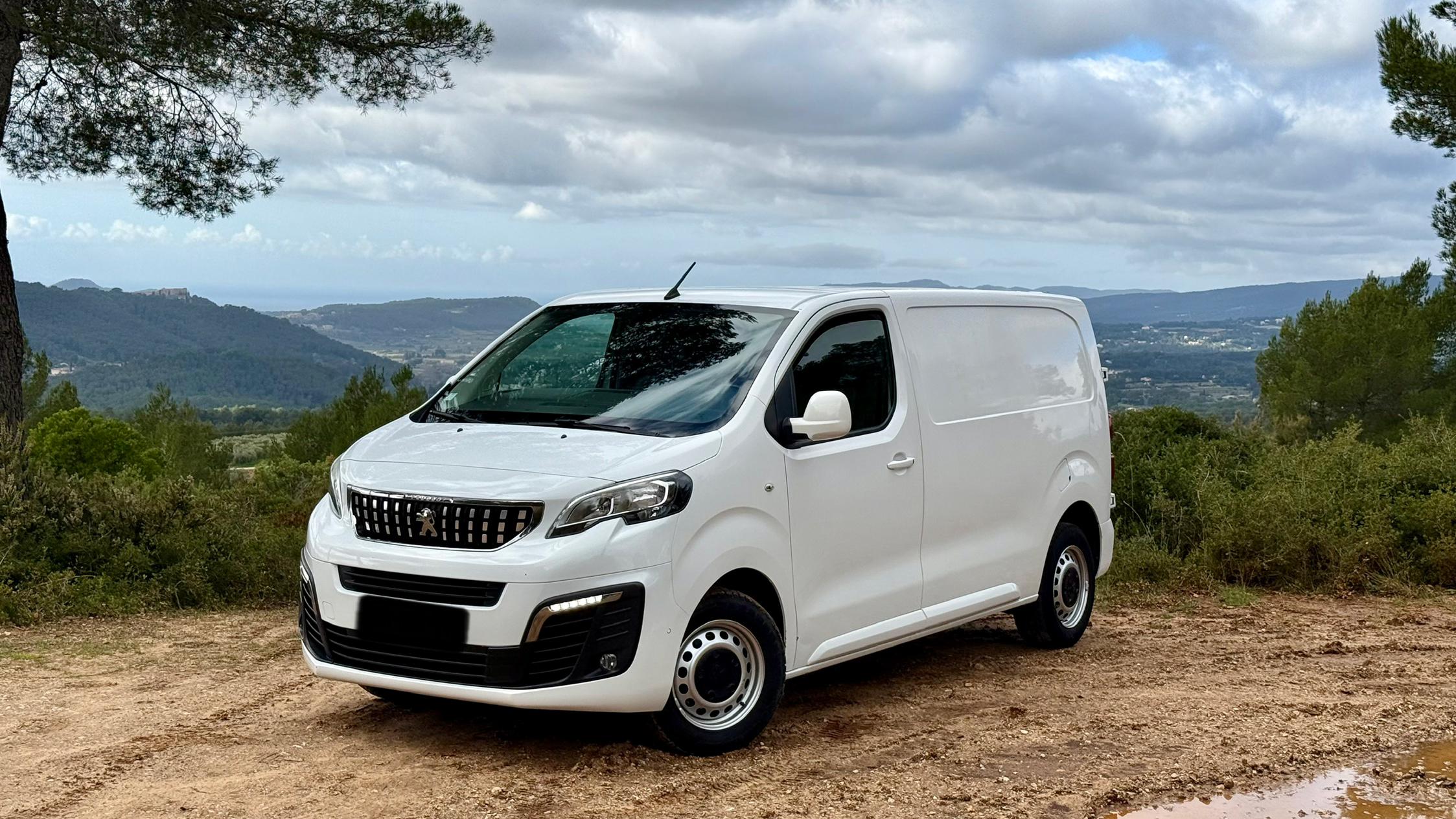 Peugeot EXPERT 2016 à Le Beausset