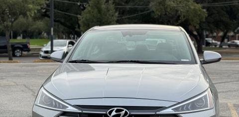 Hyundai Elantra 2020