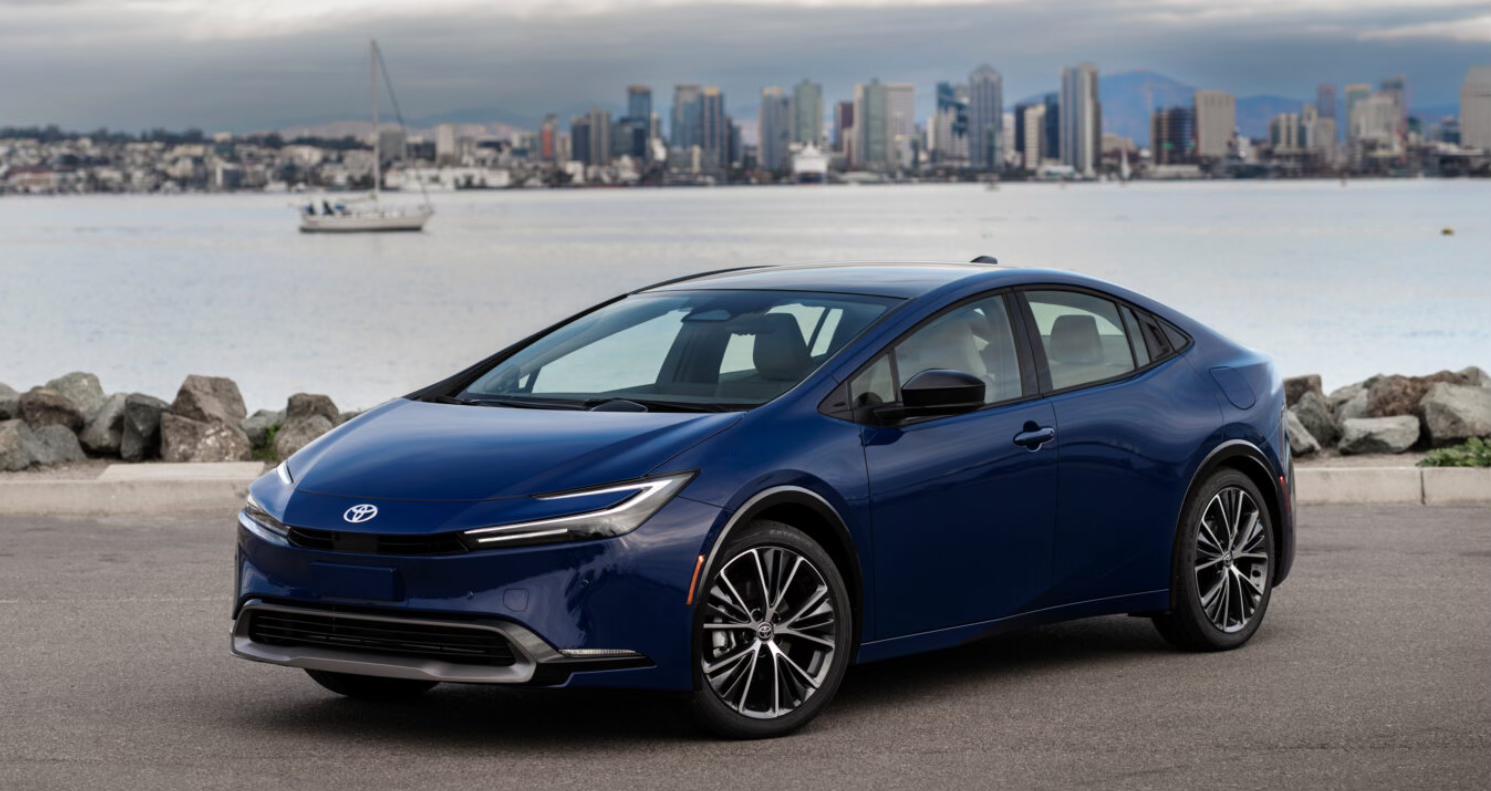 Toyota Prius Plug-In Hybrid 2026 in Acton, MA