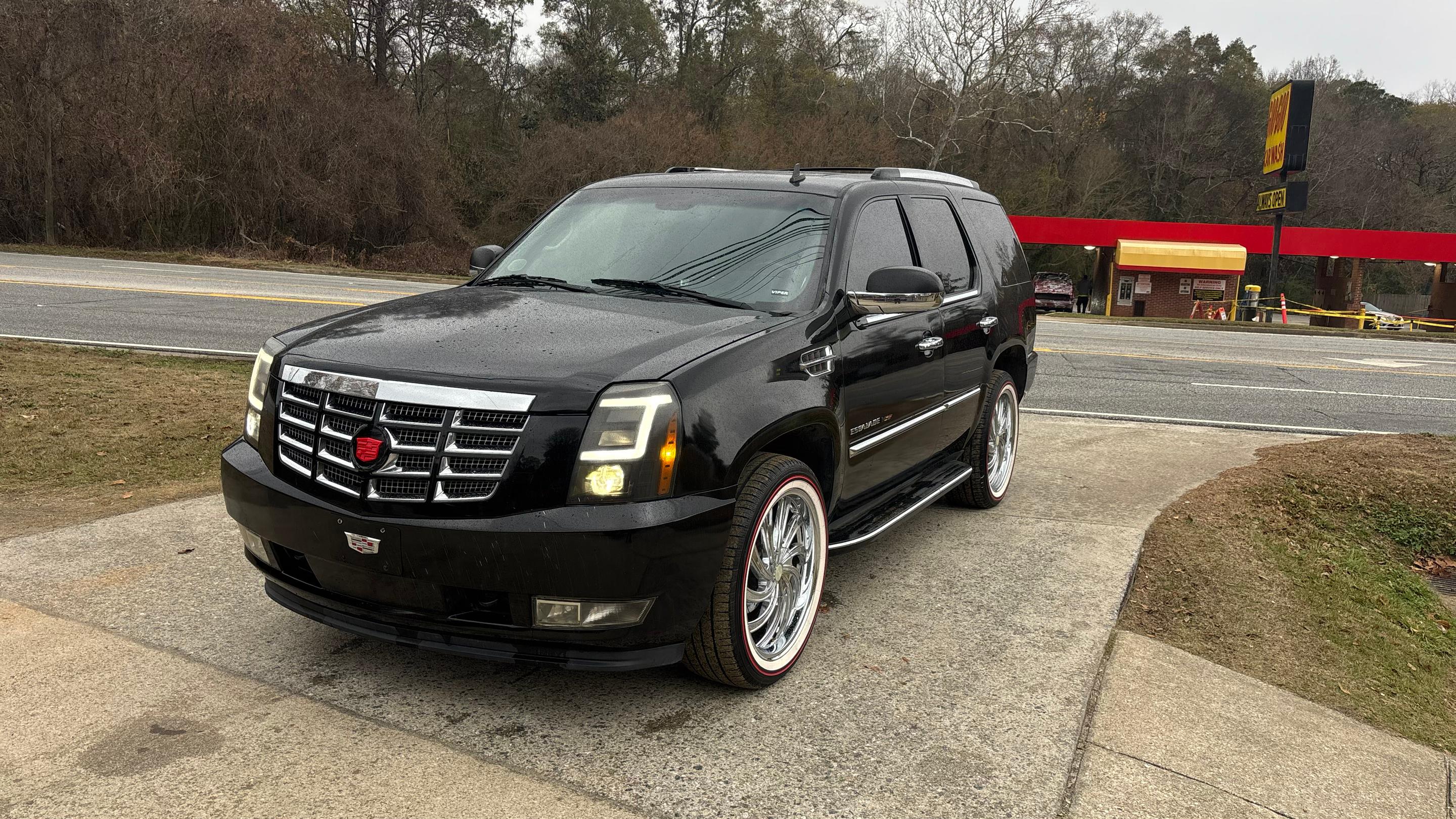 Cadillac Escalade 2013 in 
