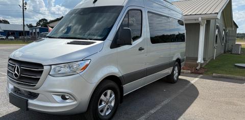 Mercedes-Benz Sprinter 2024