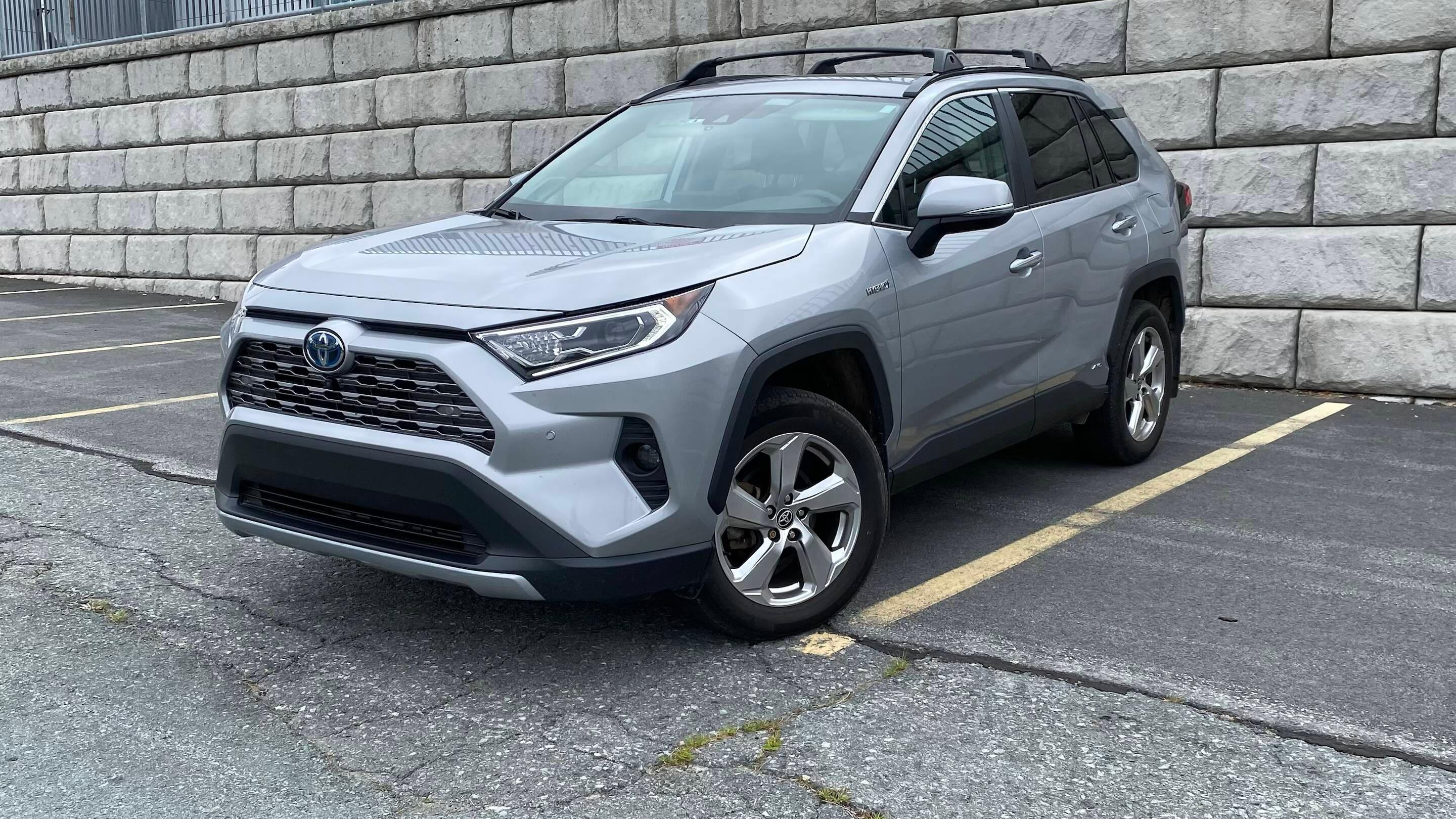 Toyota RAV4 Hybrid 2021 à Halifax, NS