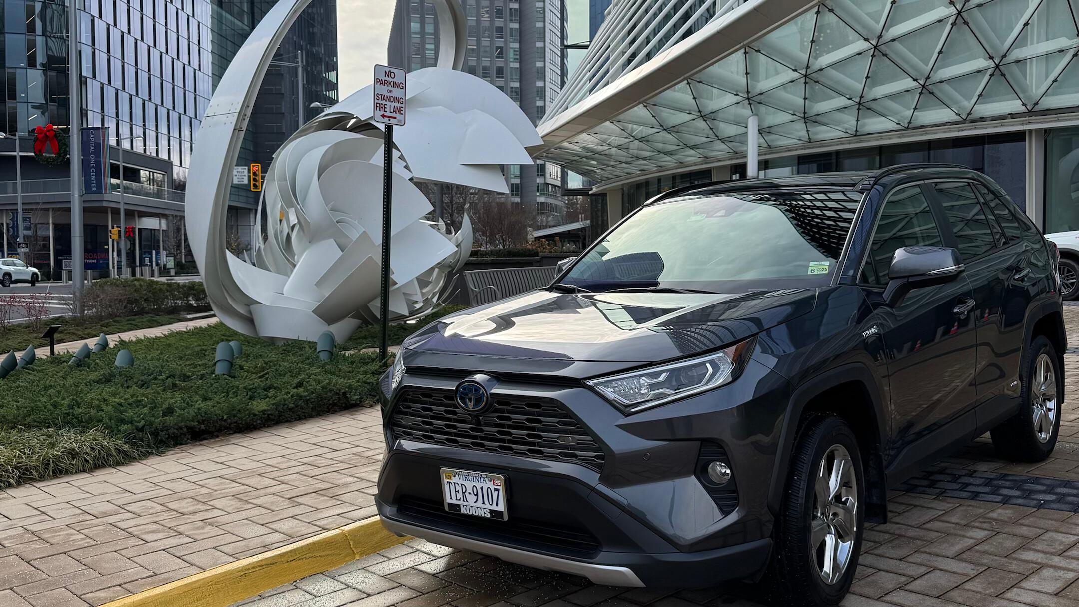 Toyota RAV4 Hybrid 2020 in 