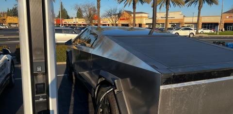 Tesla Cybertruck 2024