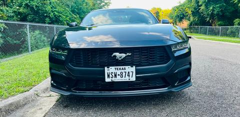 Ford Mustang 2024