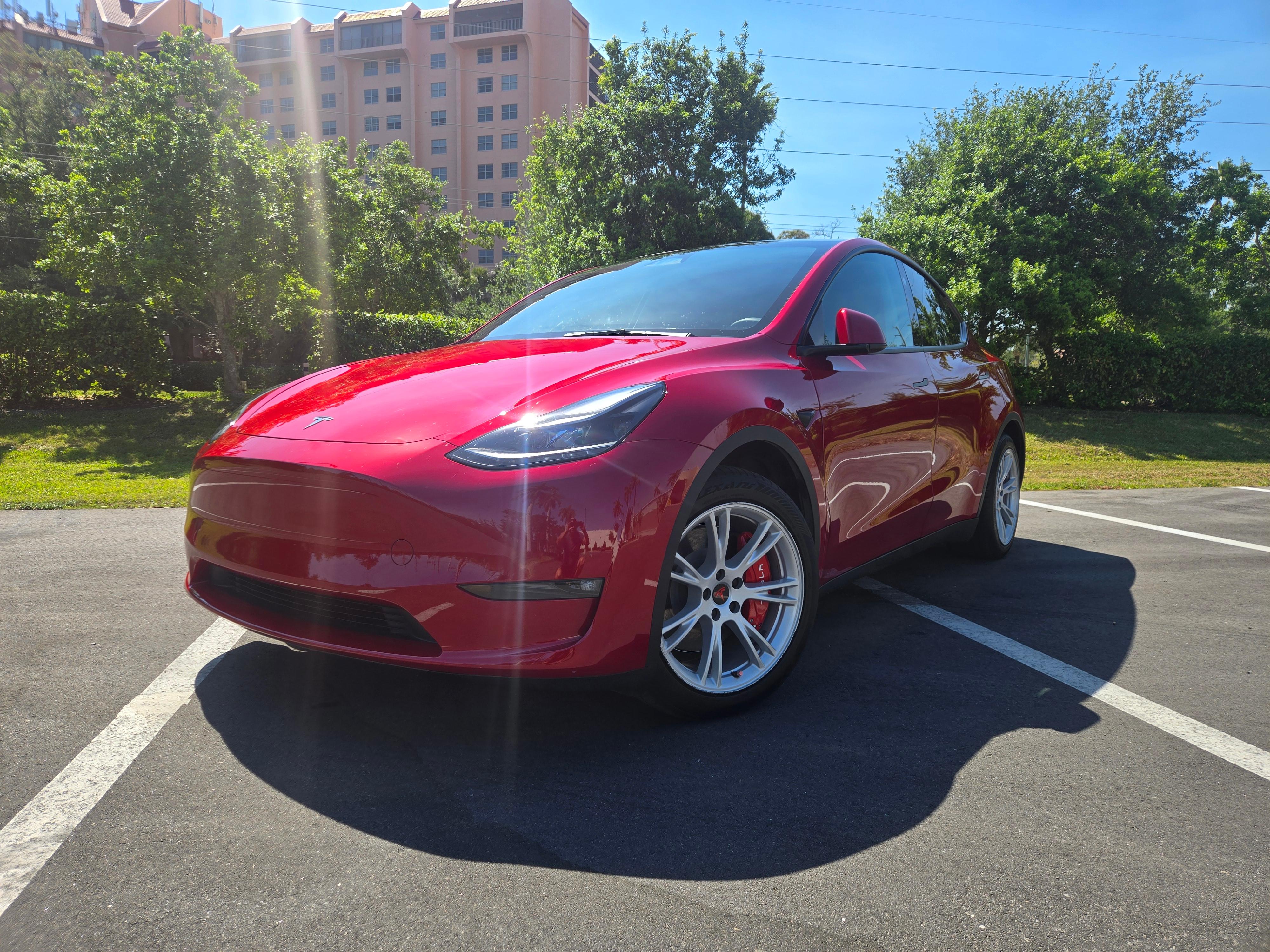Tesla Model Y 2023 in 