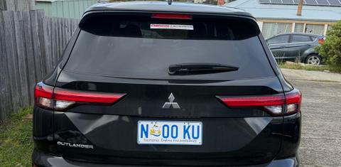 Mitsubishi OUTLANDER 2023