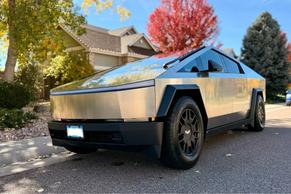Tesla Cybertruck 2024 in Lone Tree